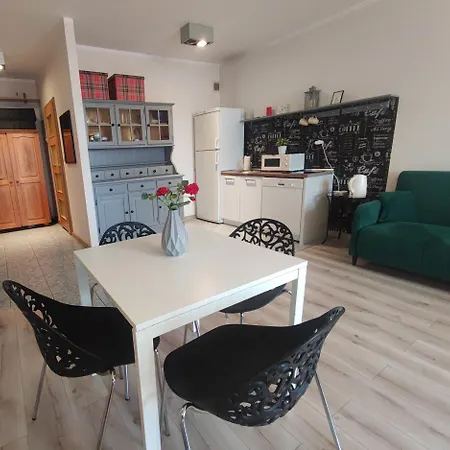 Kghn Wyszynskiego 12 Brama Portowa Διαμέρισμα