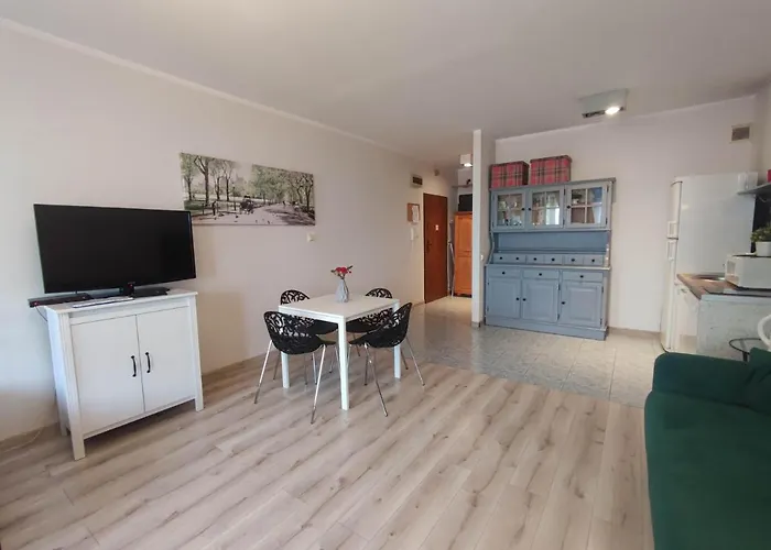 Kghn Wyszynskiego 12 Brama Portowa Διαμέρισμα *